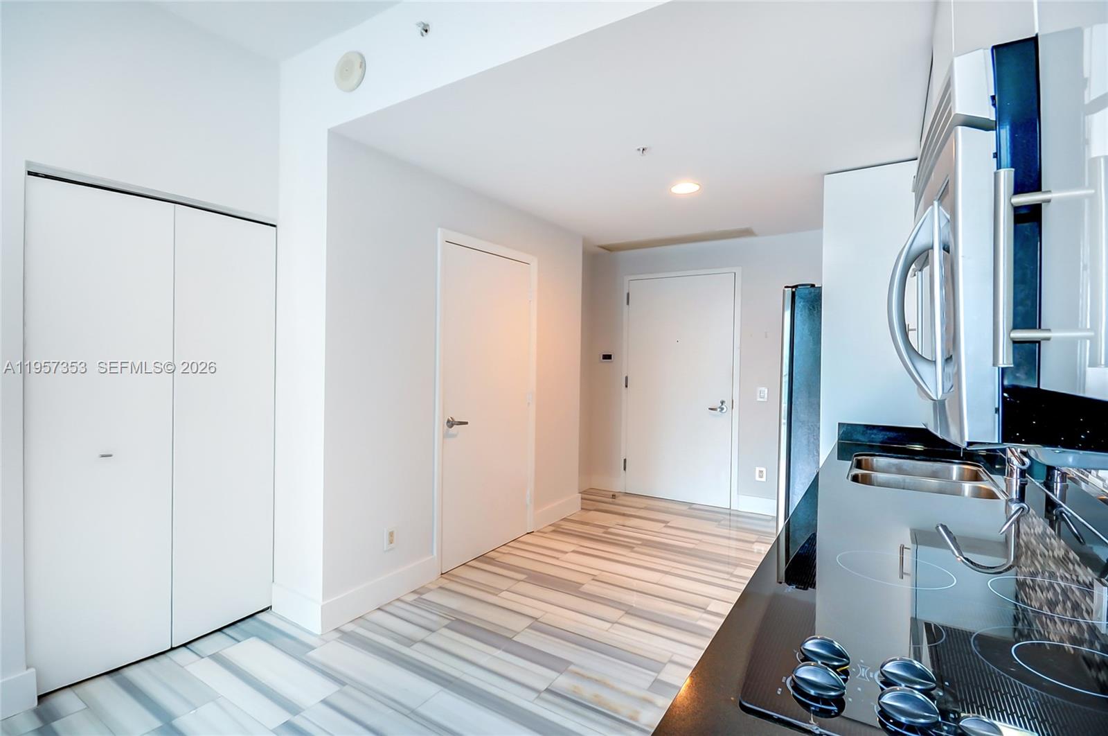 image Infinity at Brickell17