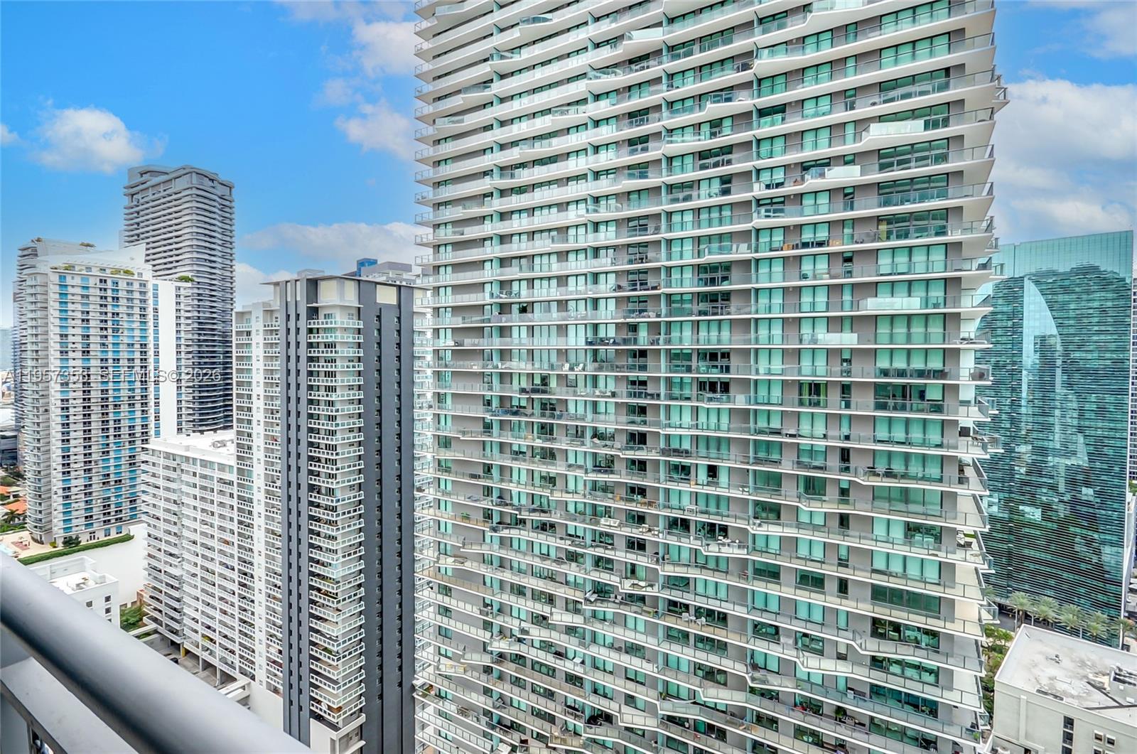 image Infinity at Brickell28