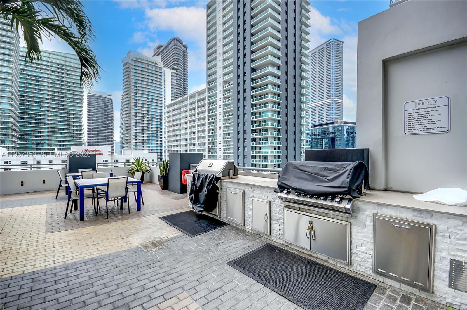 image Infinity at Brickell61