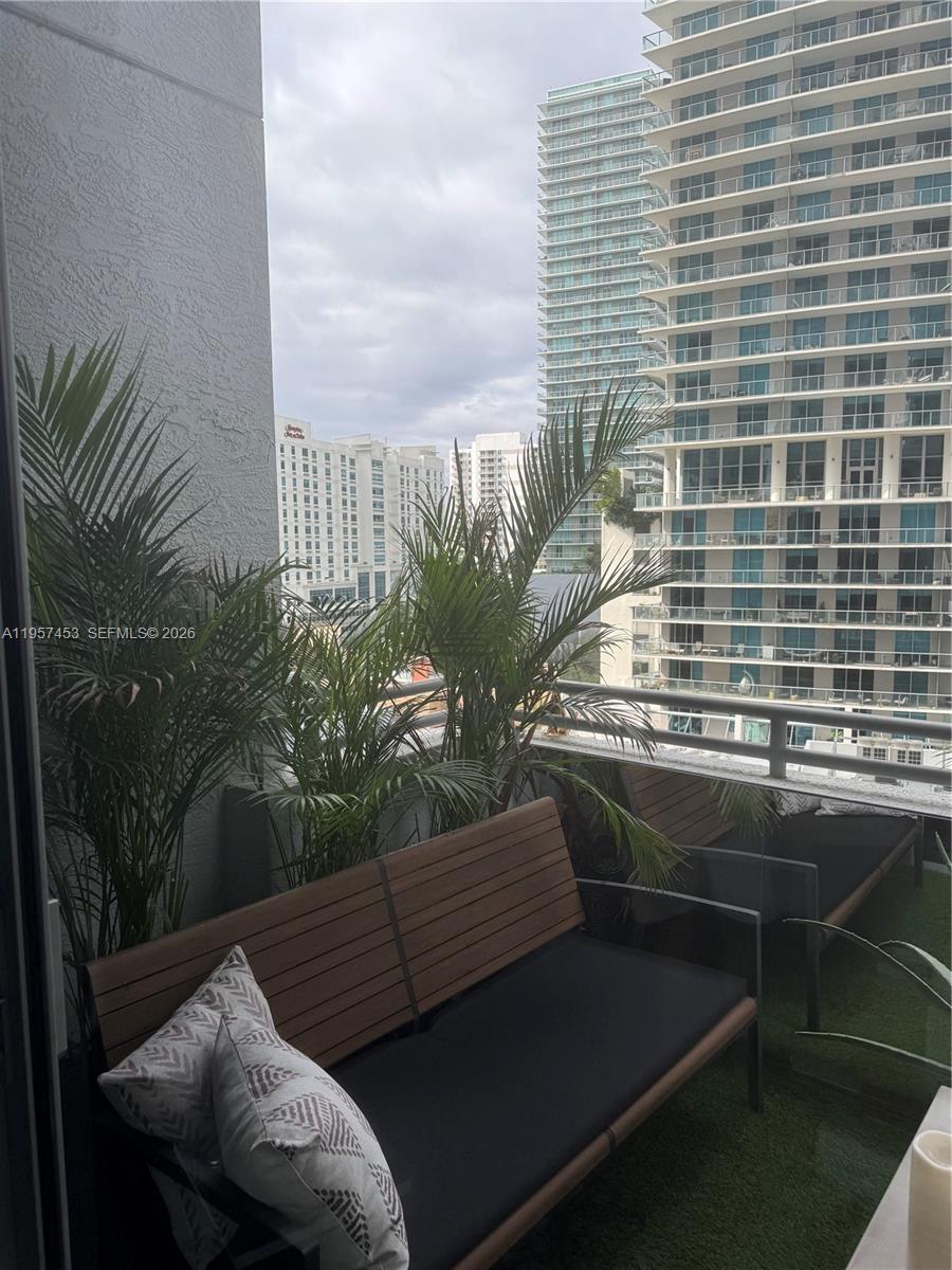 image 1060 Brickell - 10501