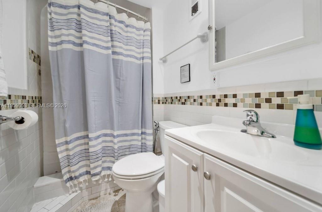 3801 S Ocean Dr #11N Hollywood, FL 33019