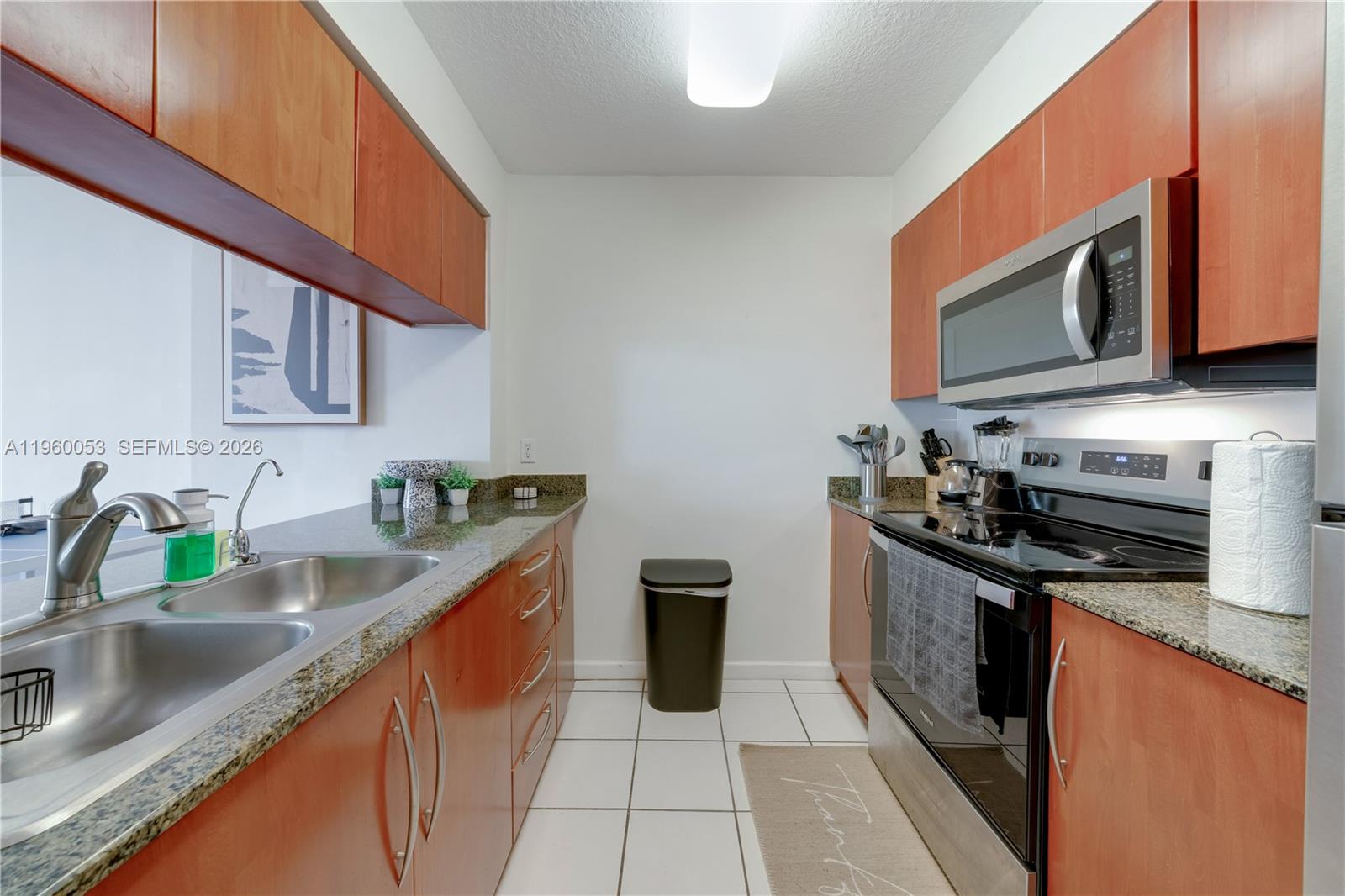 image The Club at Brickell Bay13