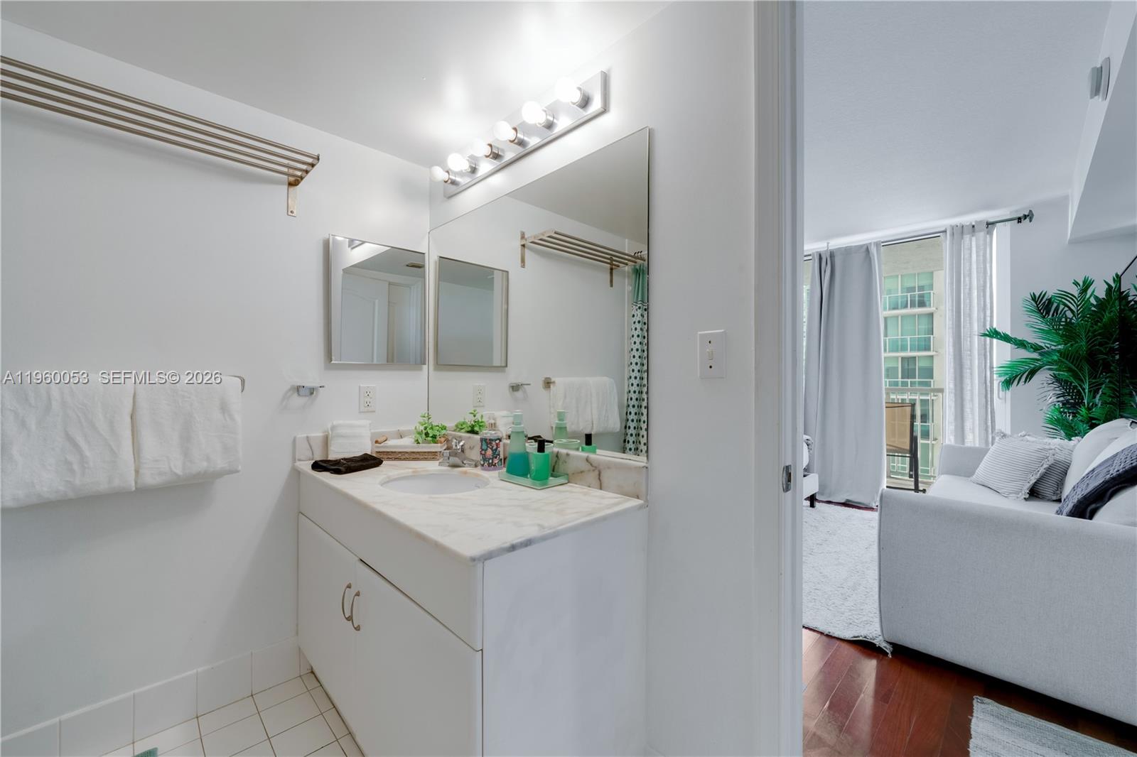 image The Club at Brickell Bay19