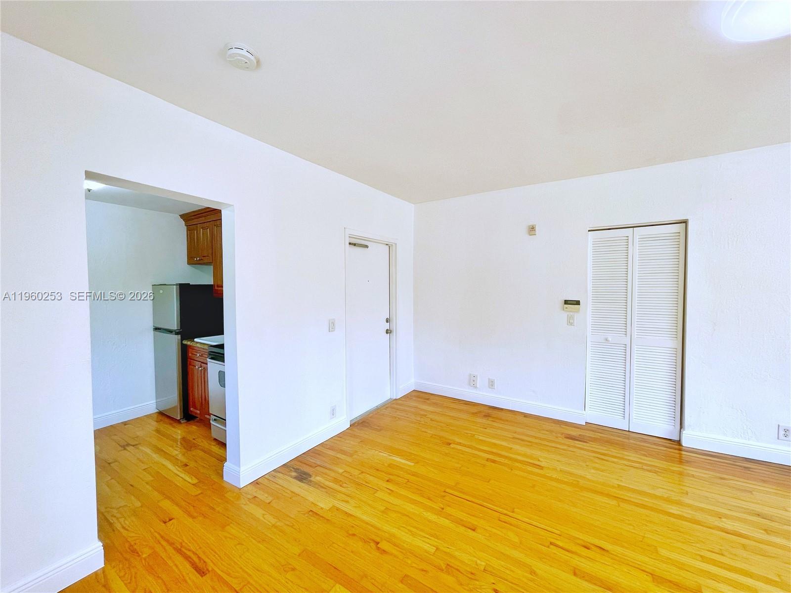 1241 14th St #8 Miami Beach, FL 33139