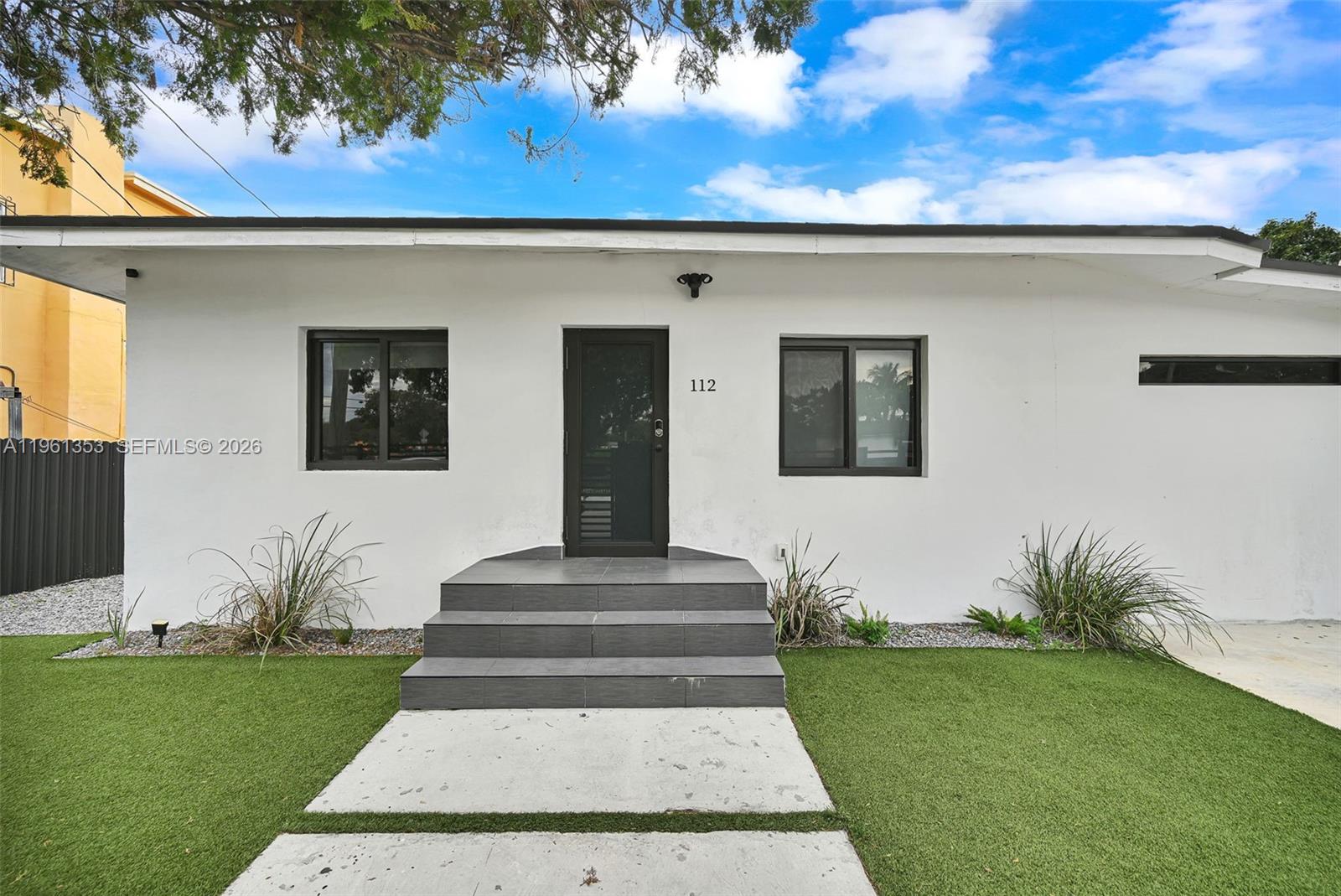 112 NW 53rd St Miami, FL 33127