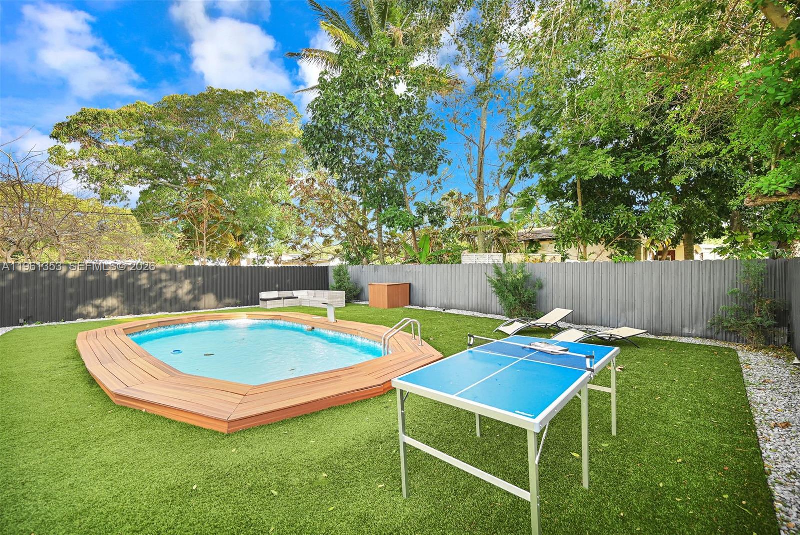 112 NW 53rd St Miami, FL 33127