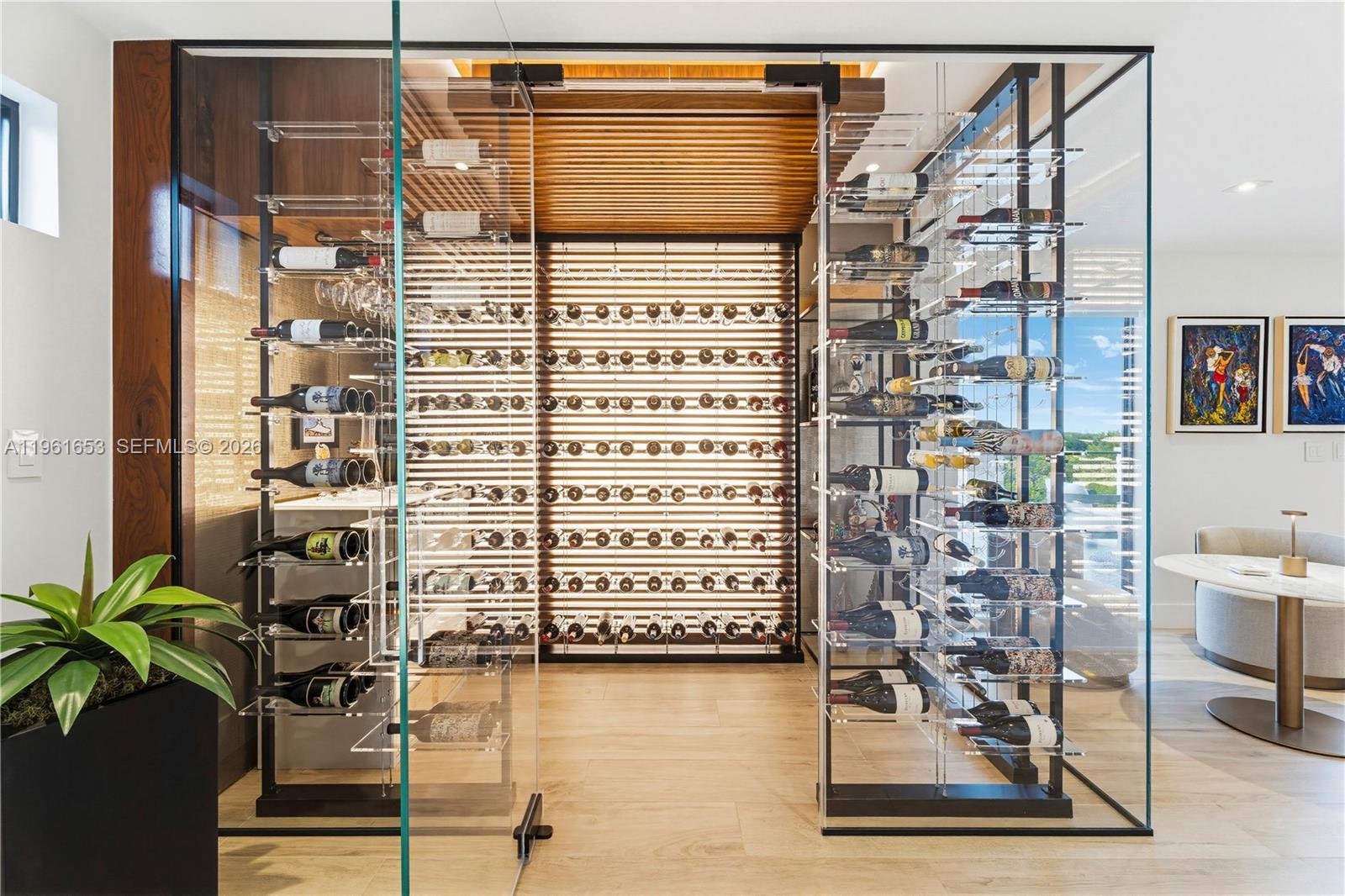 5860 Paradise Pt Dr Palmetto Bay, FL 33157