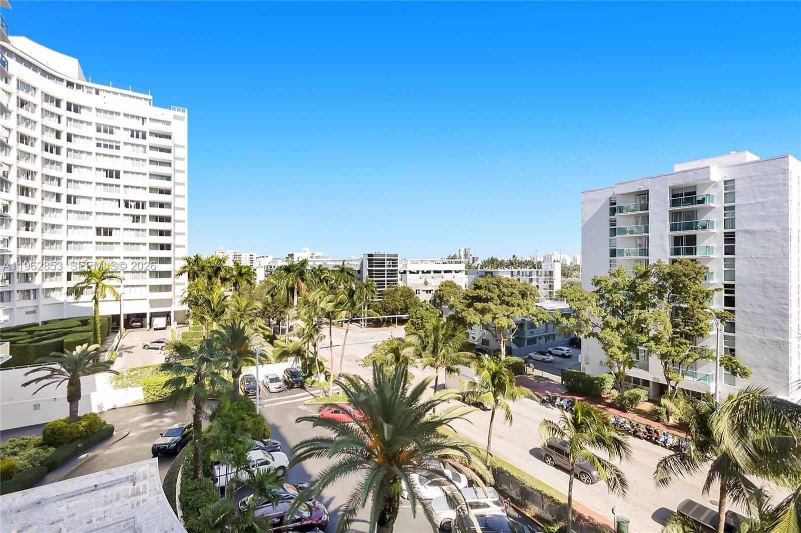 image Mirador 1000 (South Tower)14