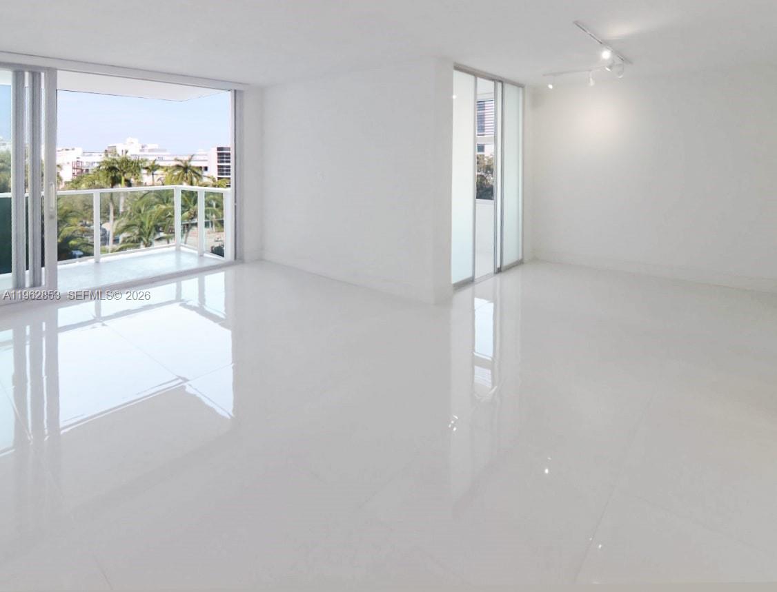 image Mirador 1000 (South Tower)23