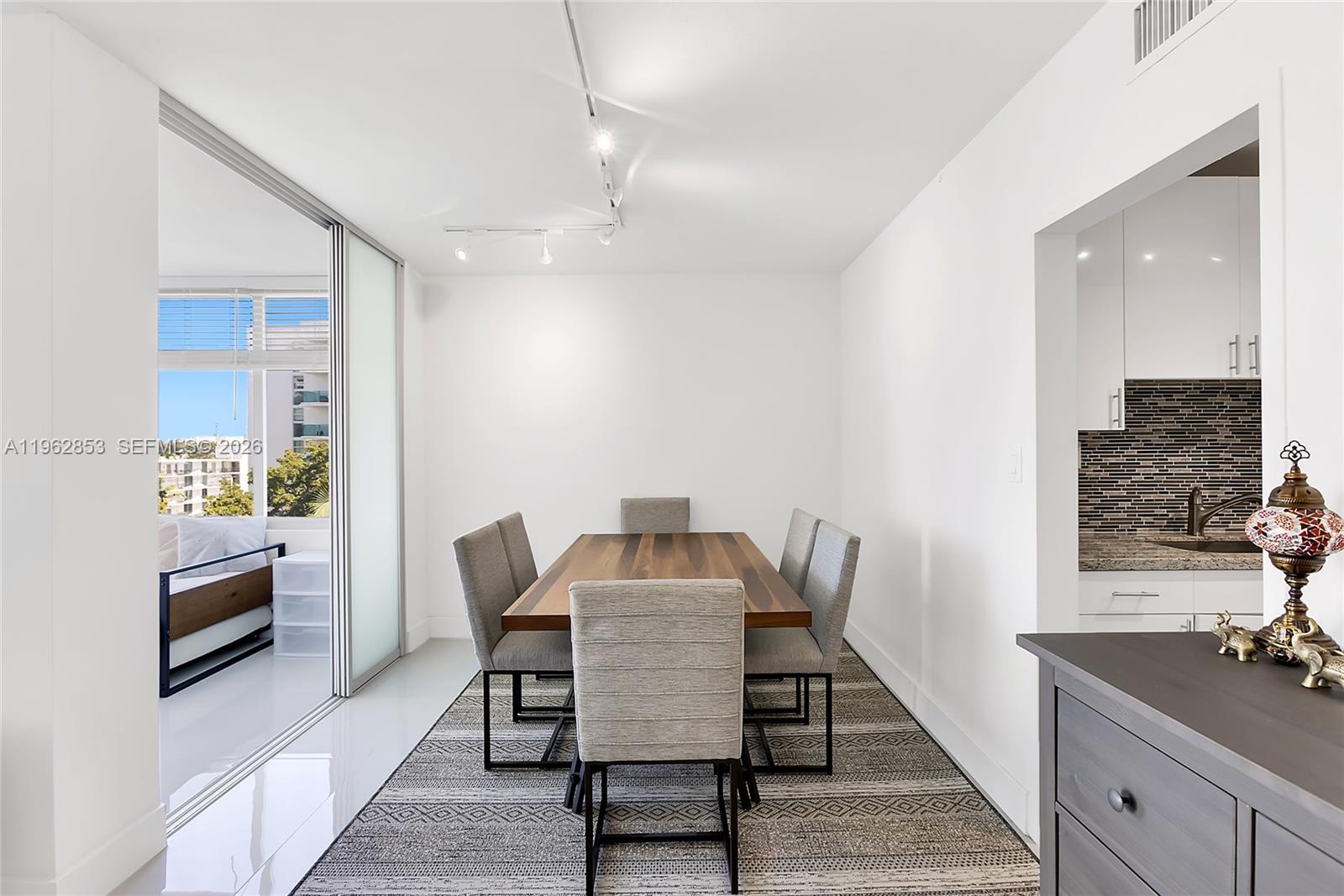 image Mirador 1000 (South Tower)3