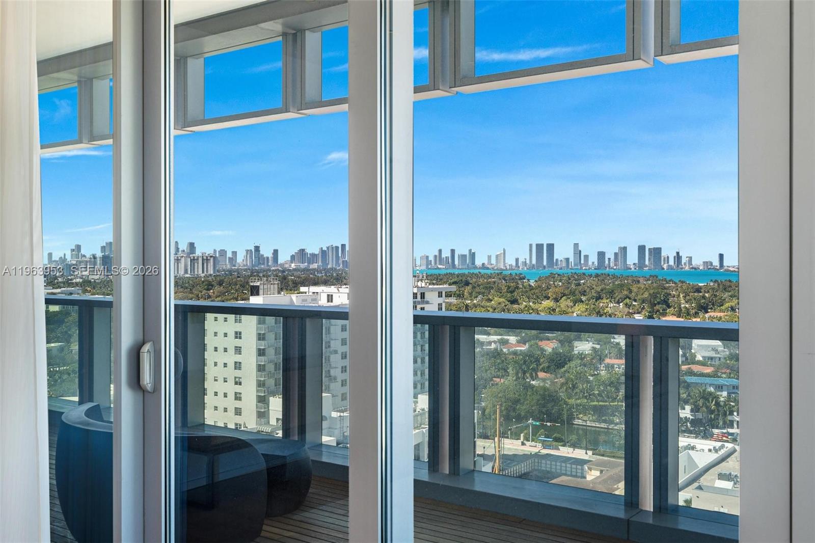 2901 Collins Ave #1501 Miami Beach, FL 33140