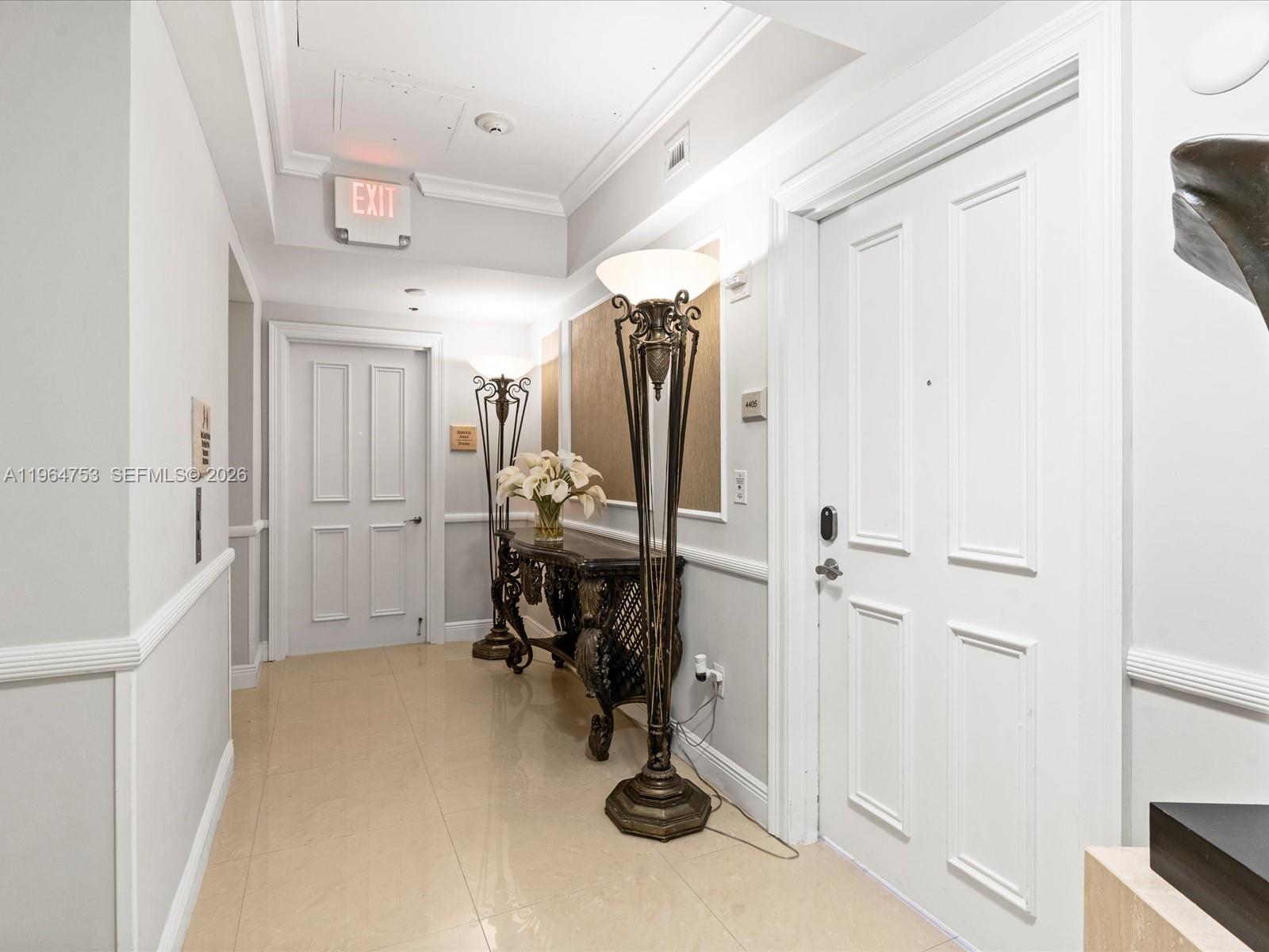 image Acqualina Residences18