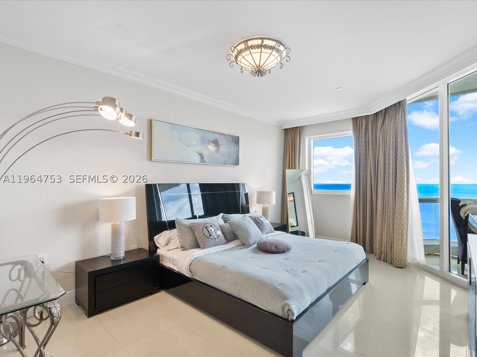 image Acqualina Residences23