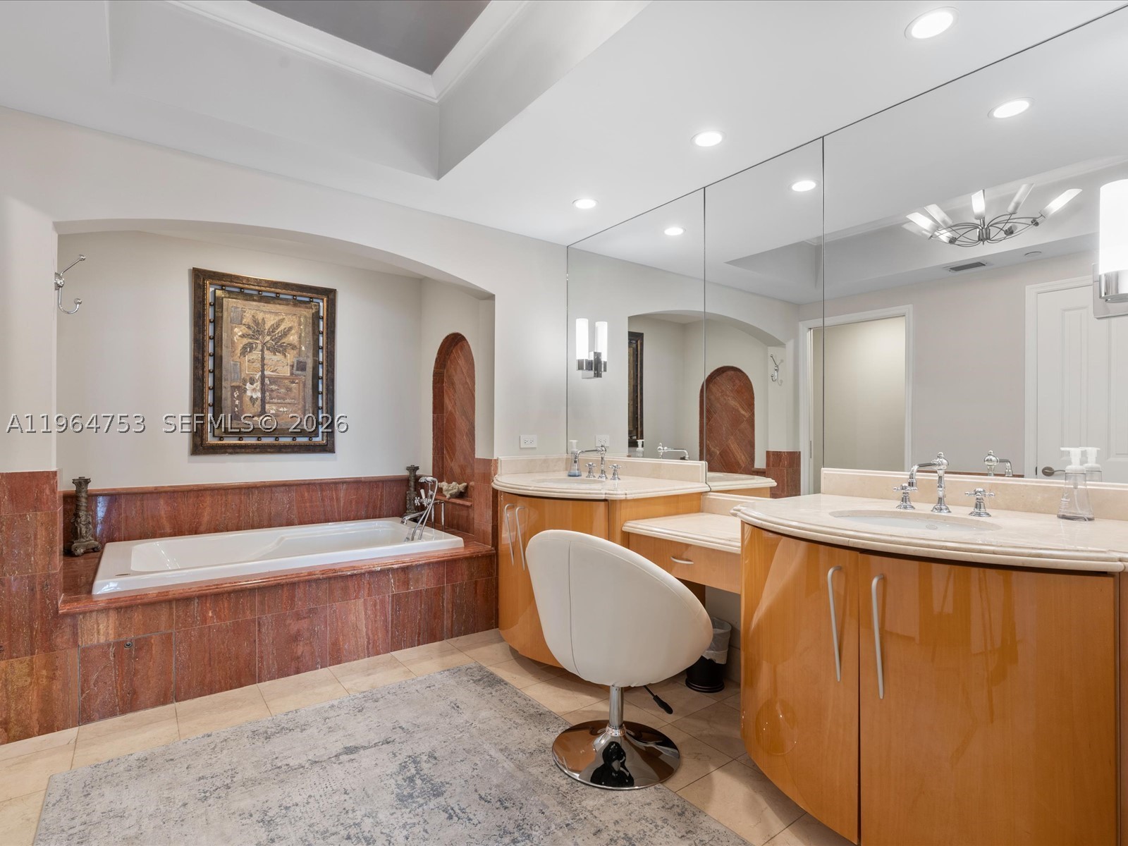 image Acqualina Residences28