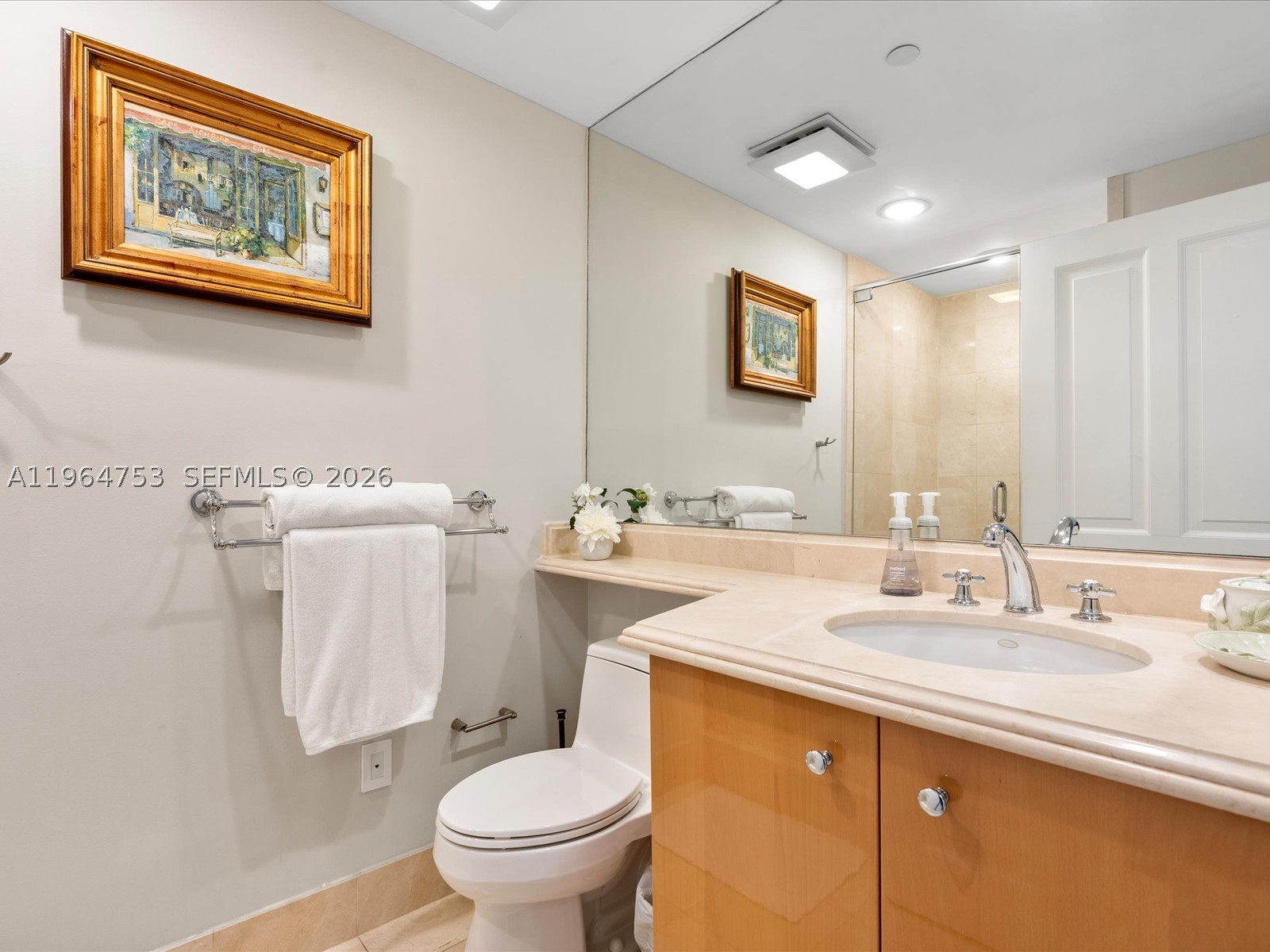 image Acqualina Residences31
