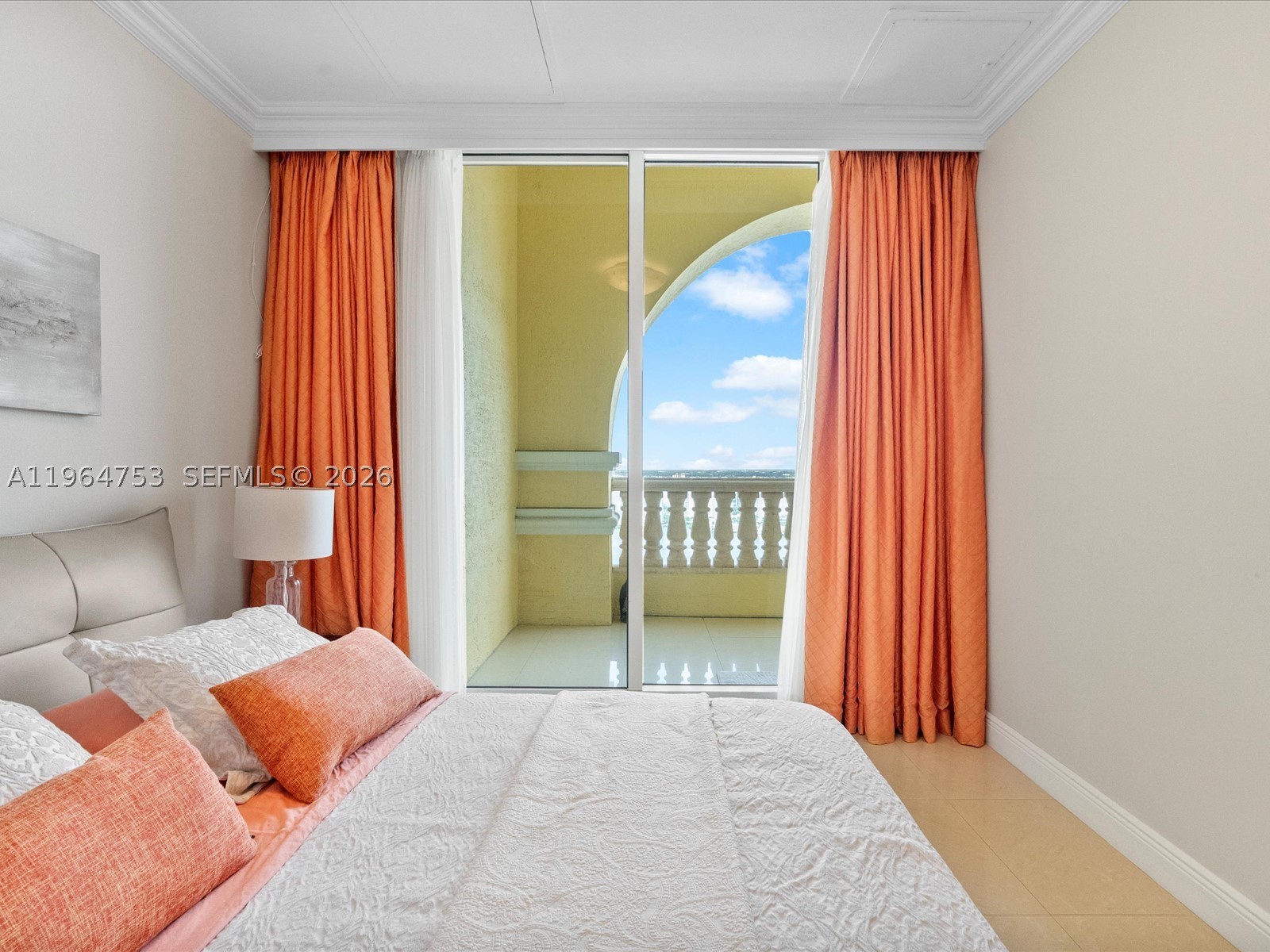 image Acqualina Residences36