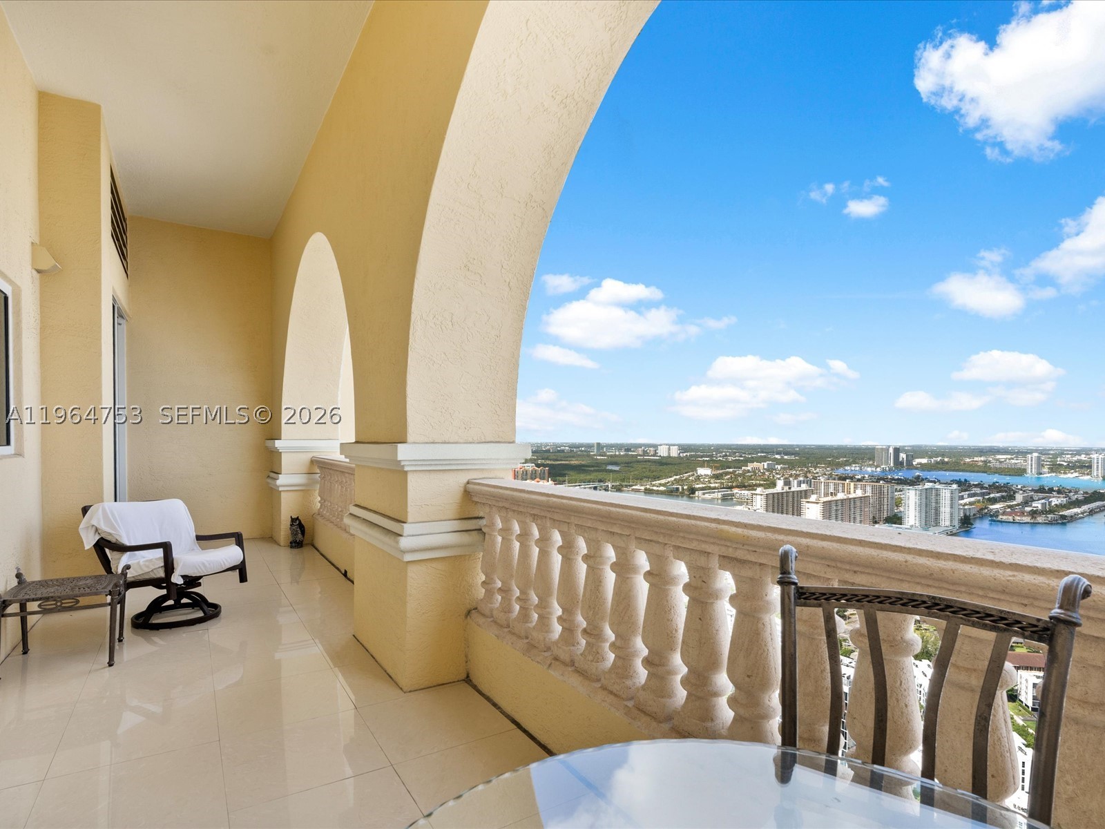 image Acqualina Residences62