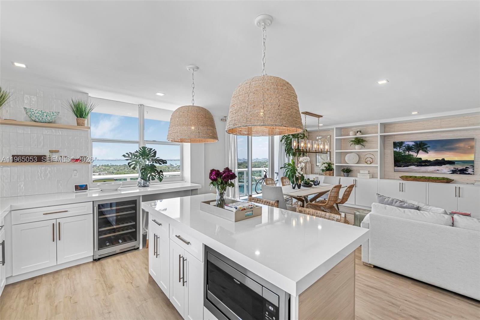 5001 Collins Ave #16A