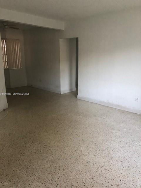 127 Phoenetia Ave #2