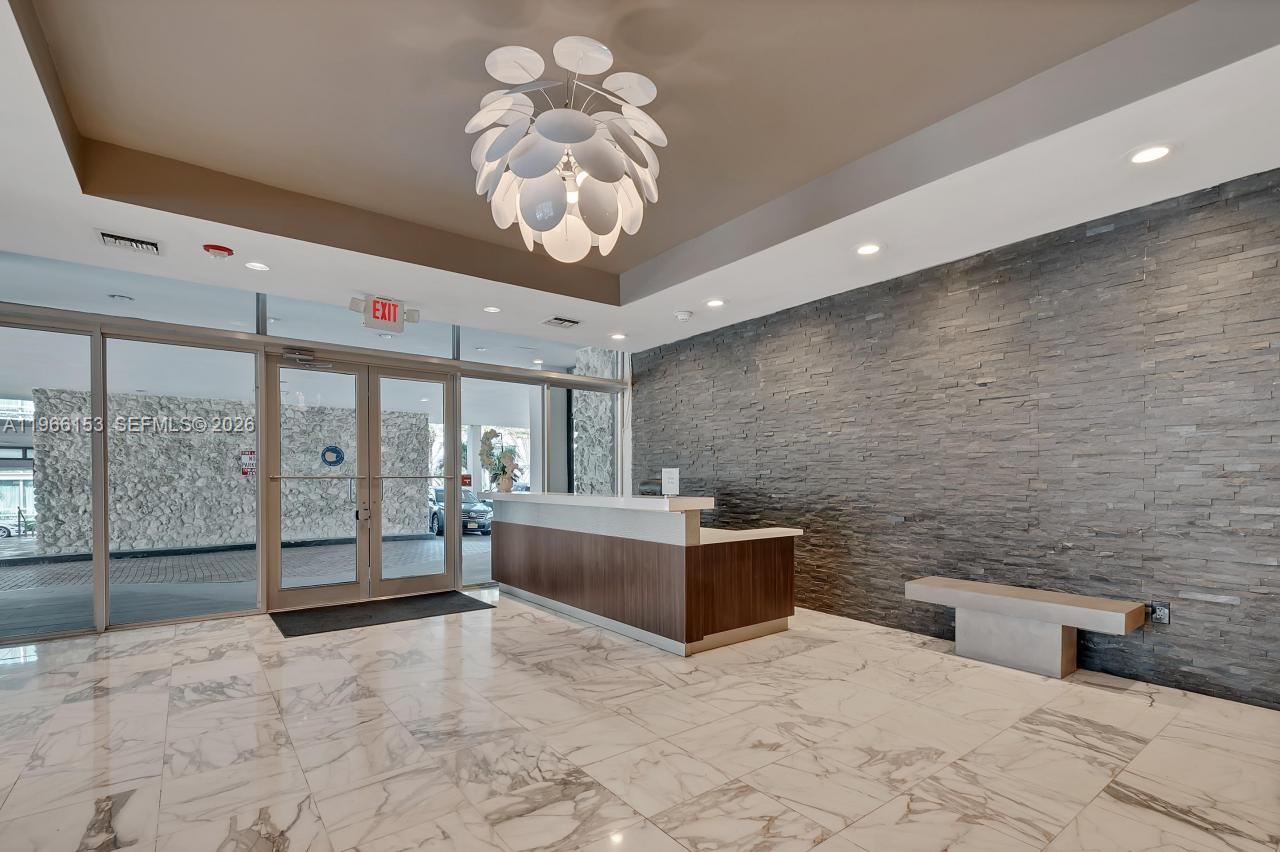 9225 Collins Ave #302 Surfside, FL 33154