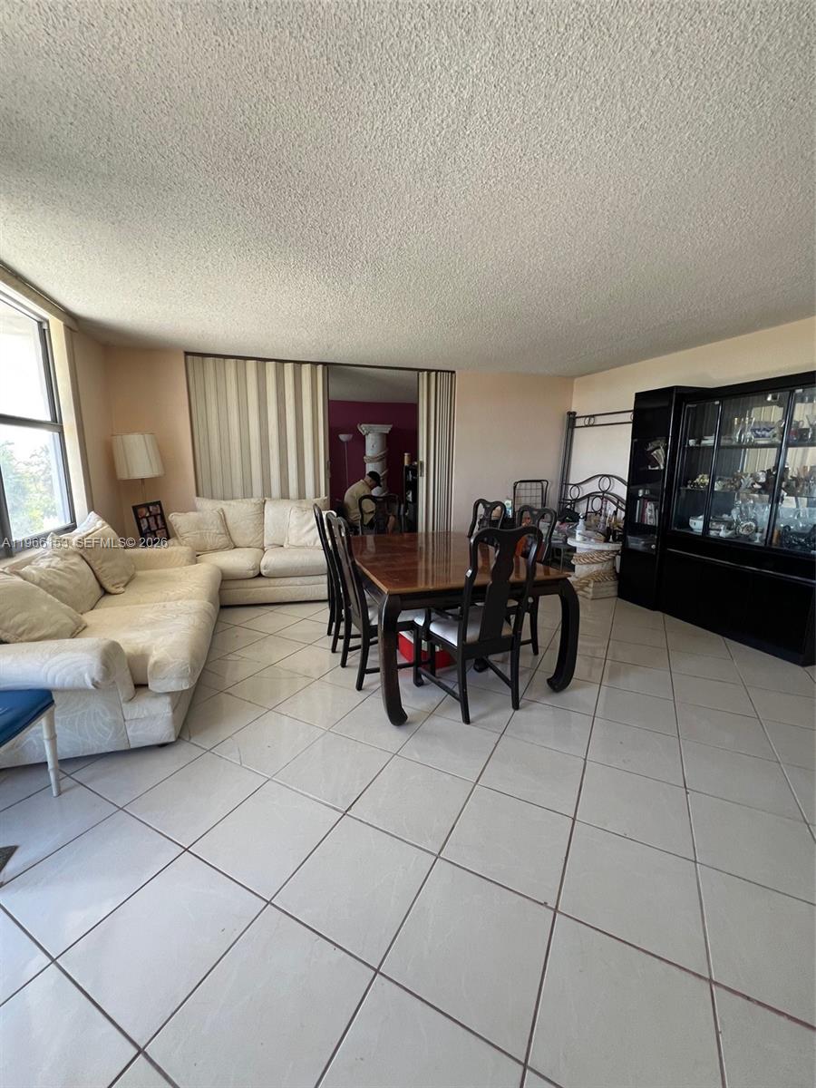 9225 Collins Ave #302 Surfside, FL 33154