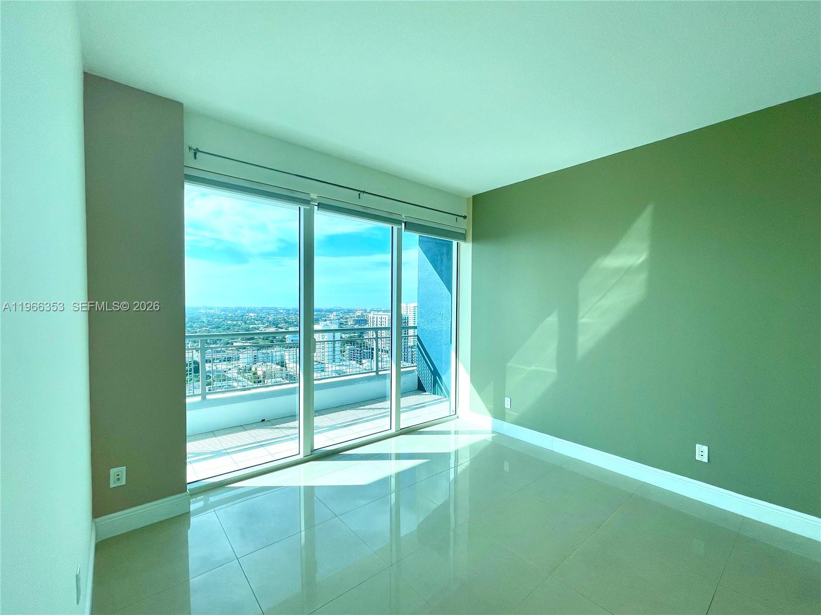 image Infinity at Brickell11