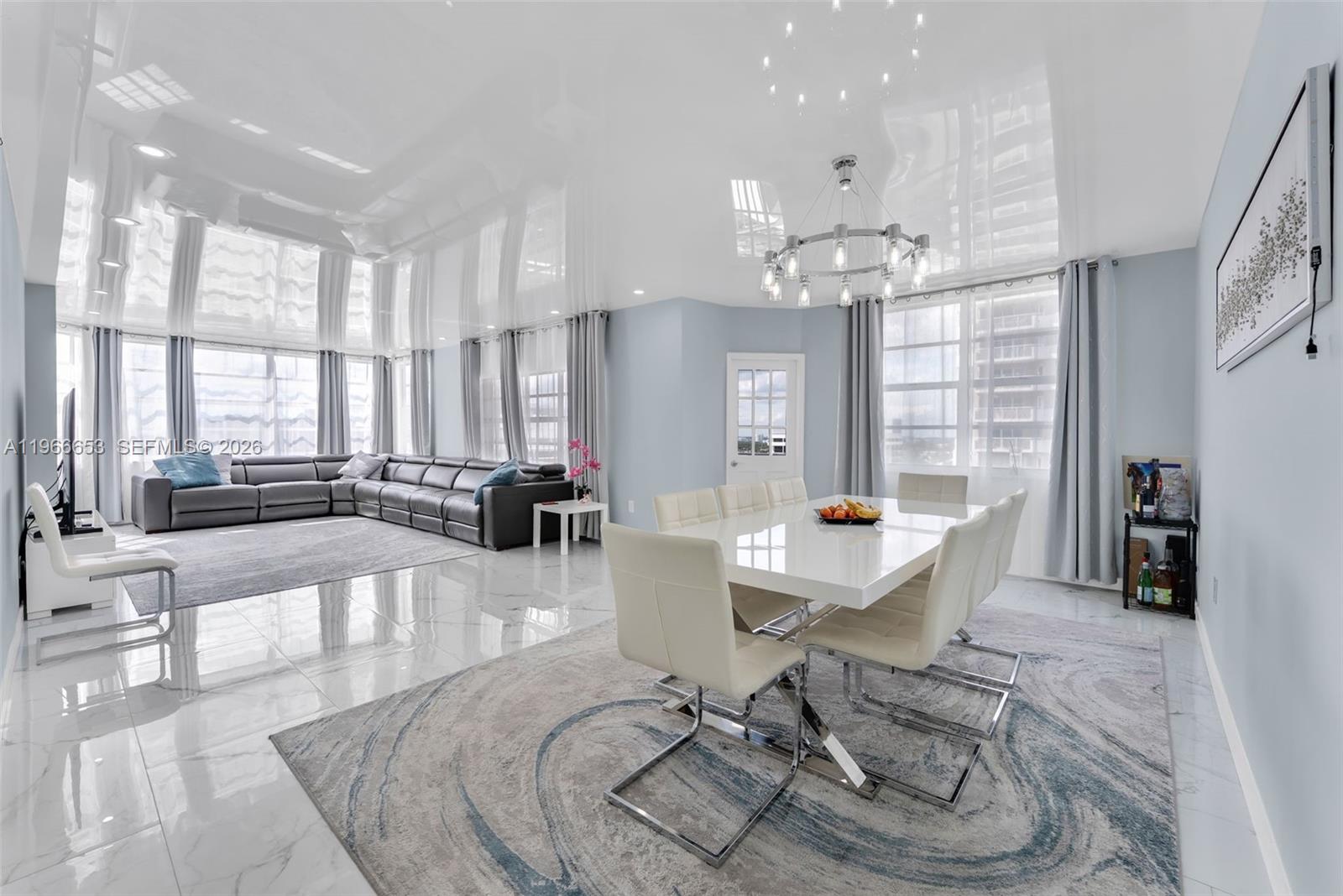 1980 S Ocean Dr #15Q