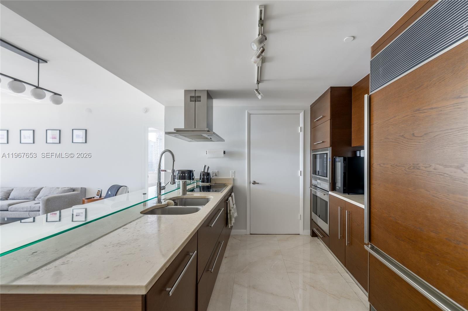 image Icon Brickell II22