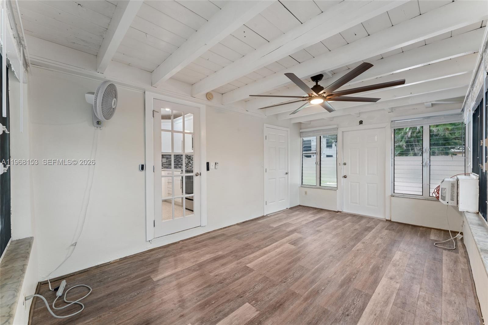 6820 SW 77th Ter South Miami, FL 33143