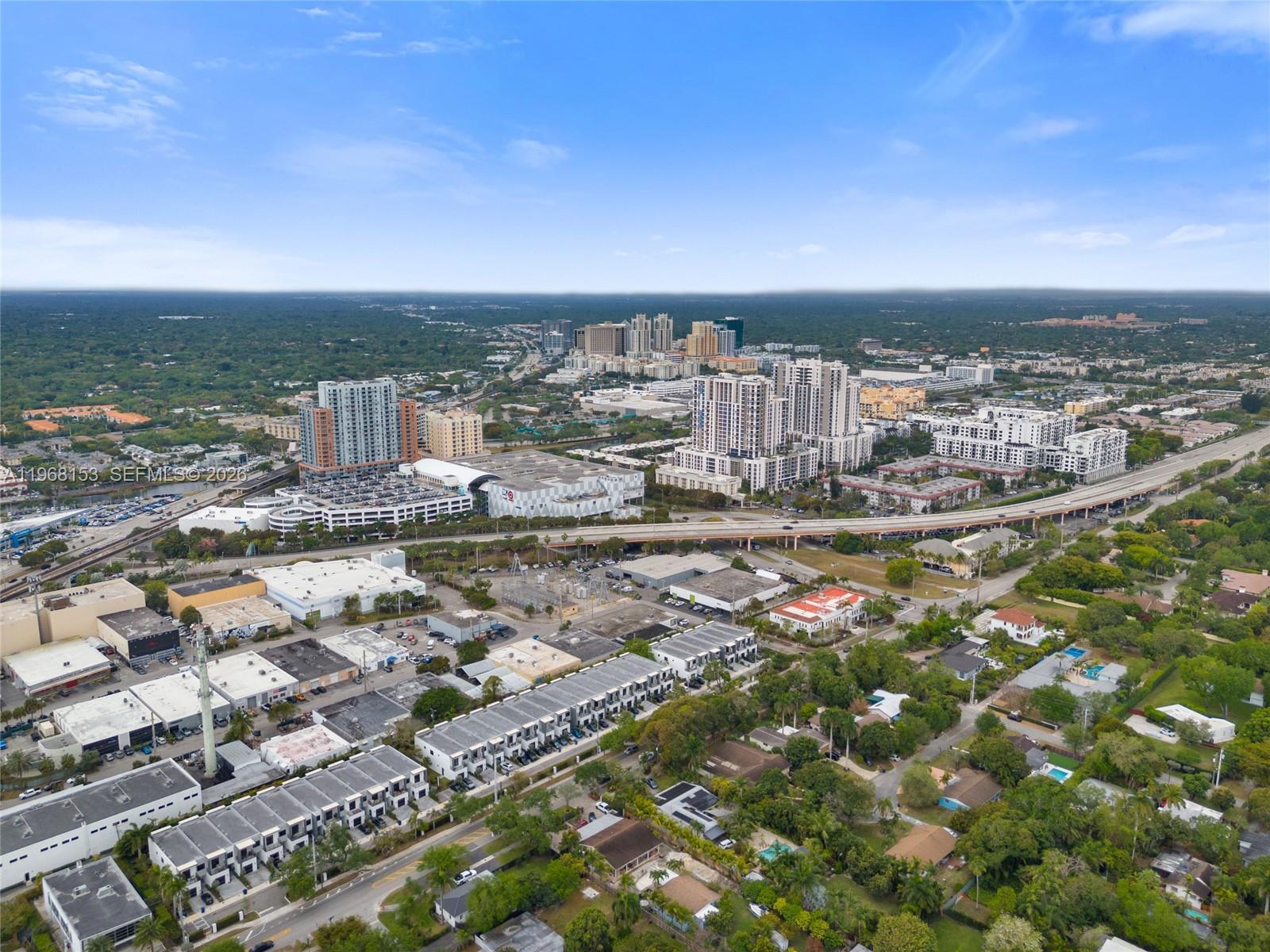 6820 SW 77th Ter South Miami, FL 33143