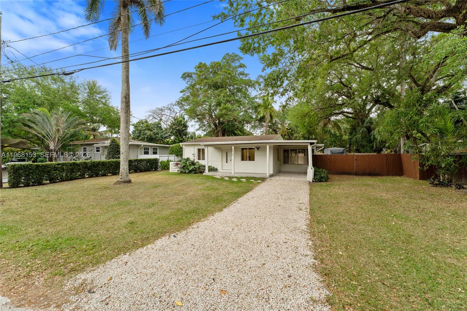 6820 SW 77th Ter South Miami, FL 33143