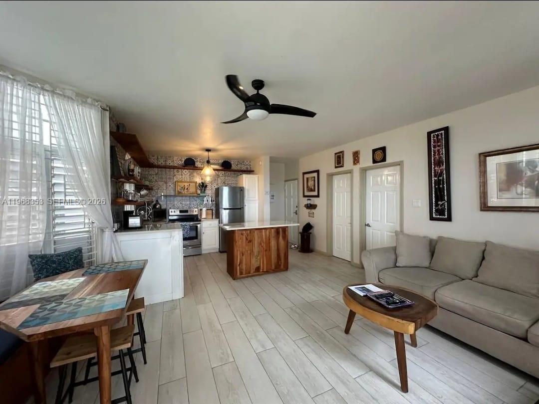 00 Sky Castles, Ocho Rios #00