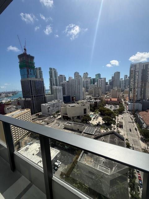 121 NE 5th St #2504 Miami, FL 33132