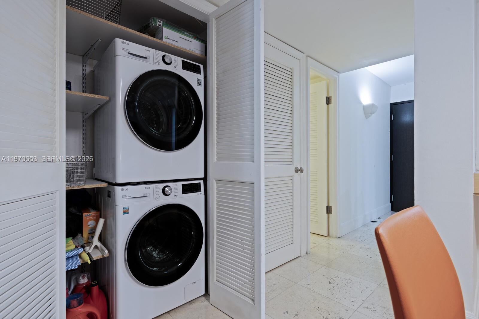 image Yacht Harbour13