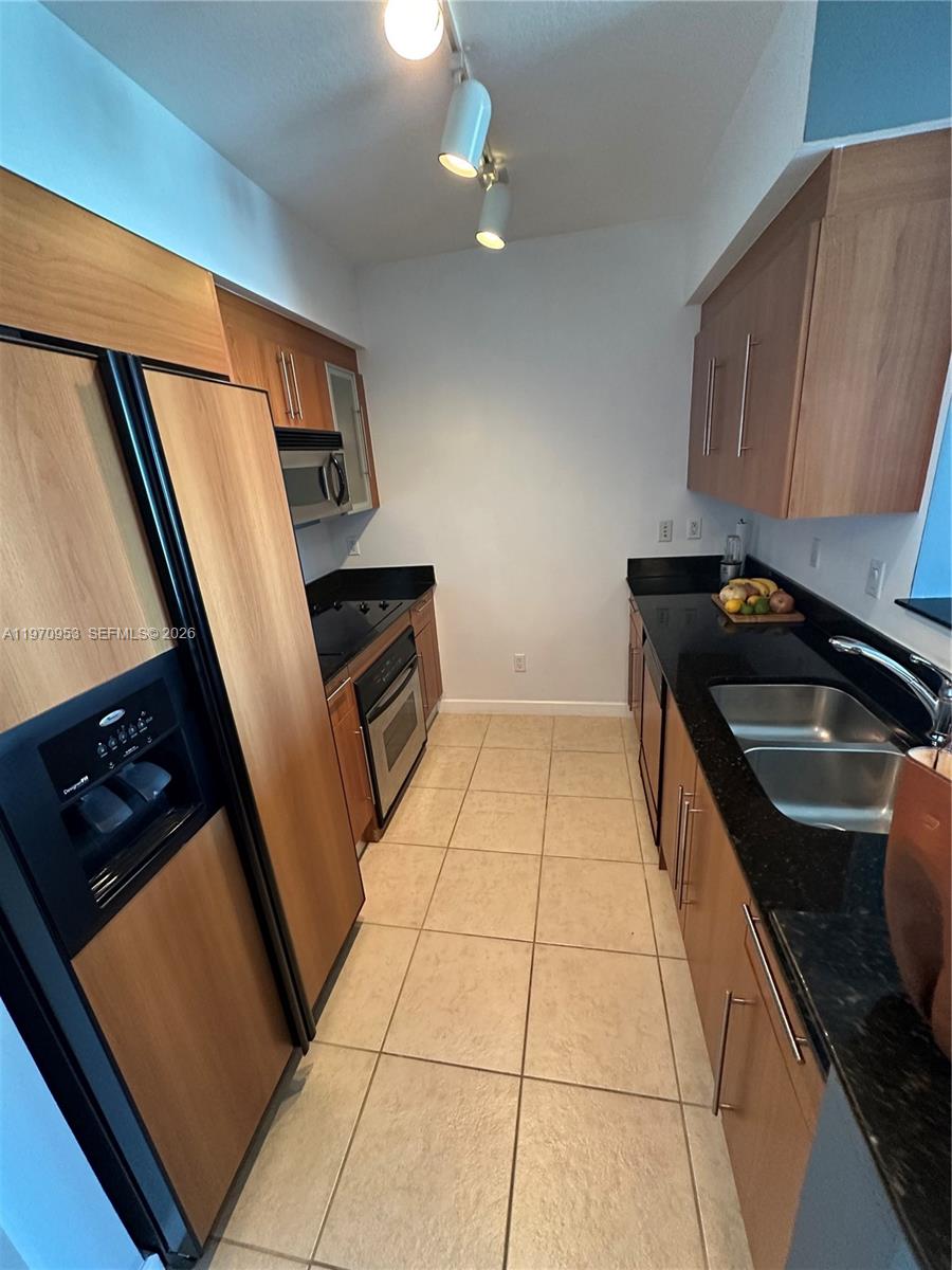 image One Miami West4