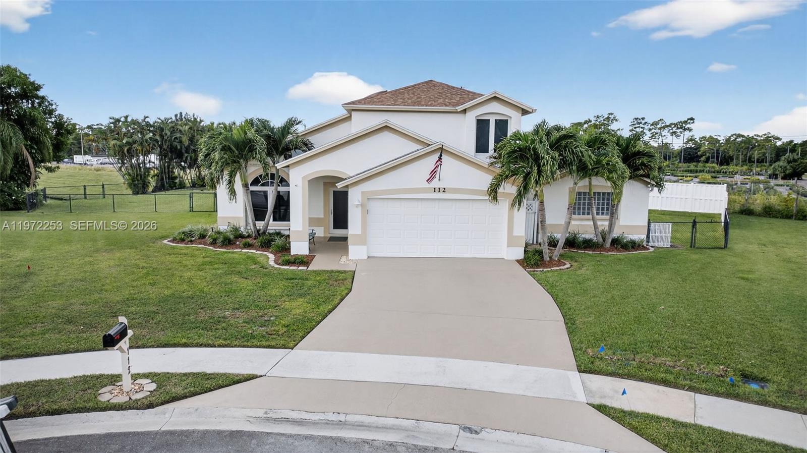 112 Camelot Ct Royal Palm Beach, FL 33411