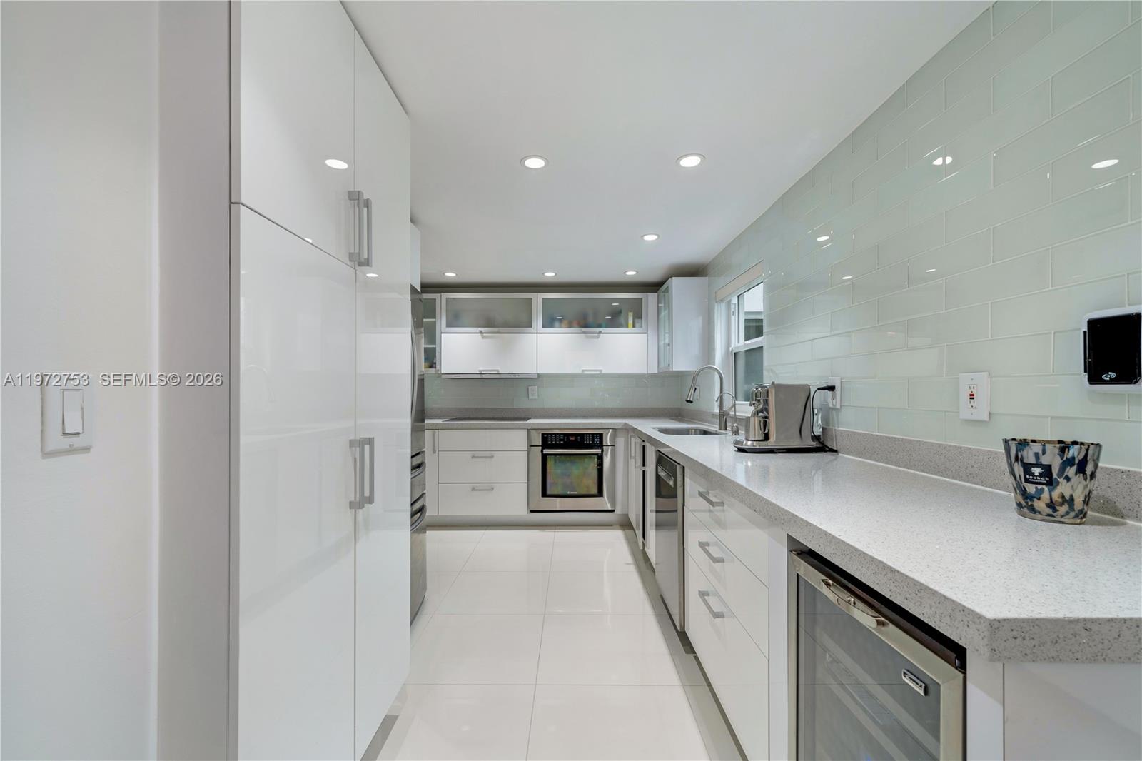 1880 S Bayshore Dr Miami, FL 33133