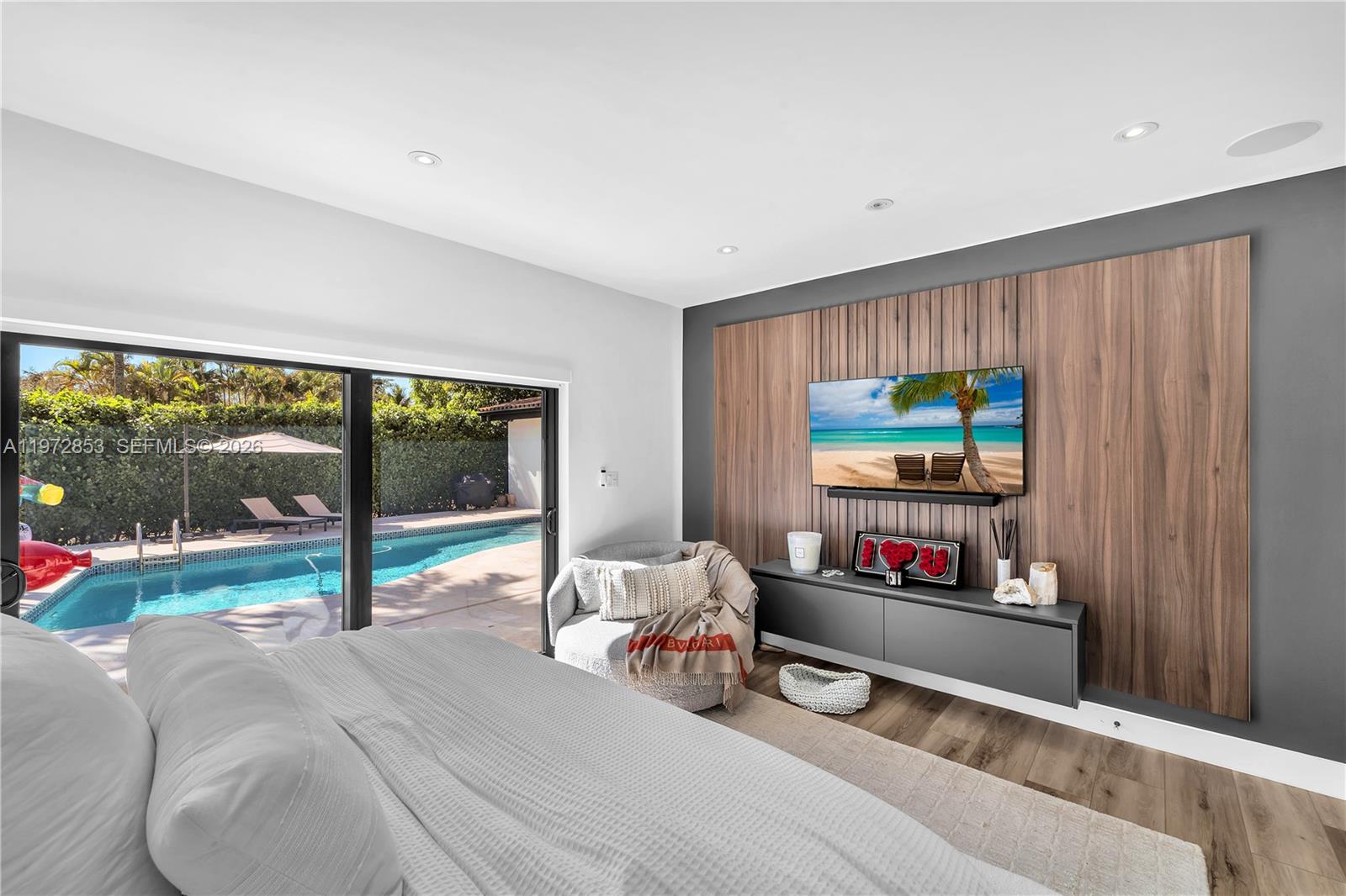 1424 Algardi Ave Coral Gables, FL 33146