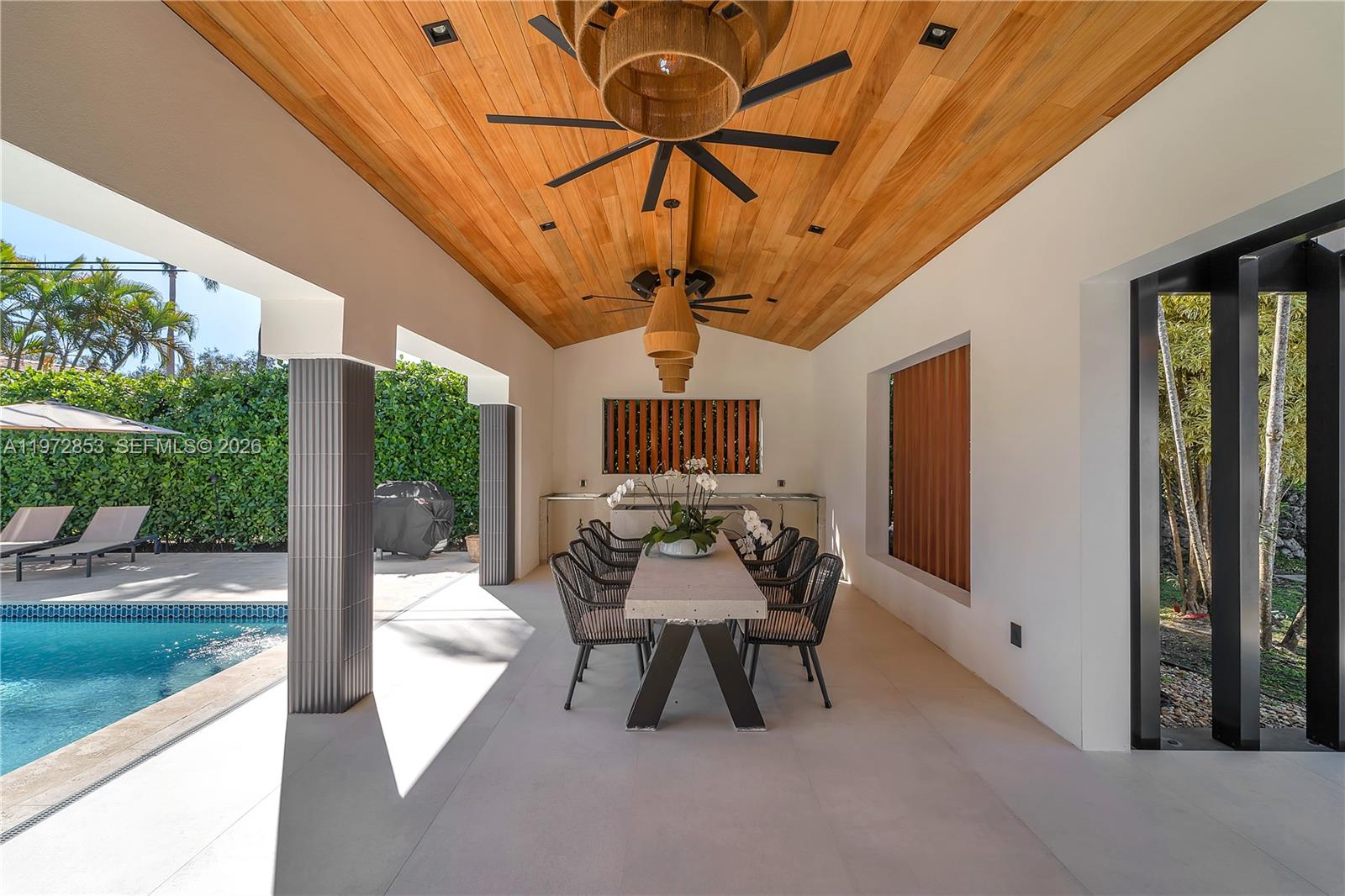 1424 Algardi Ave Coral Gables, FL 33146