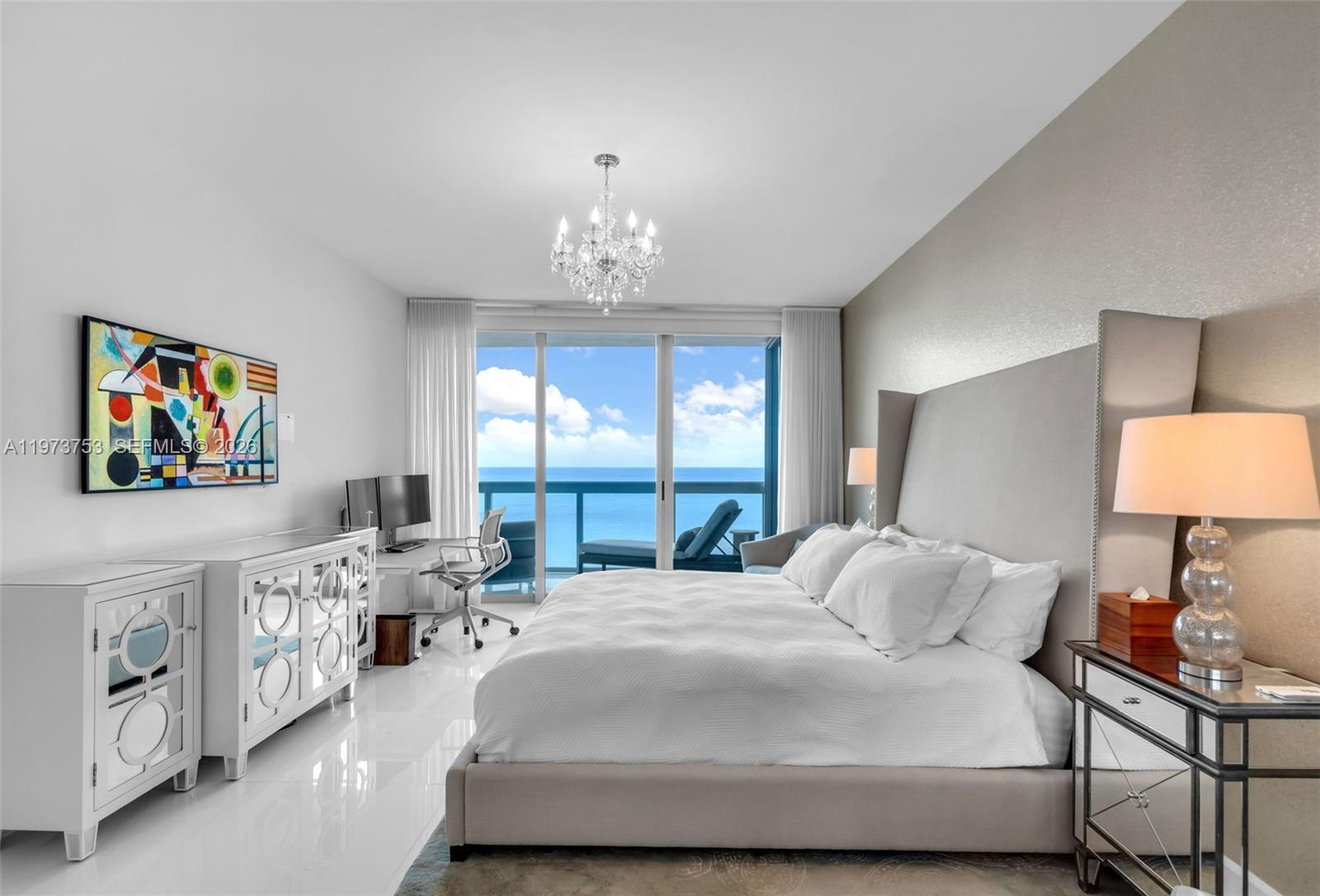 image The Carillon North Tower16