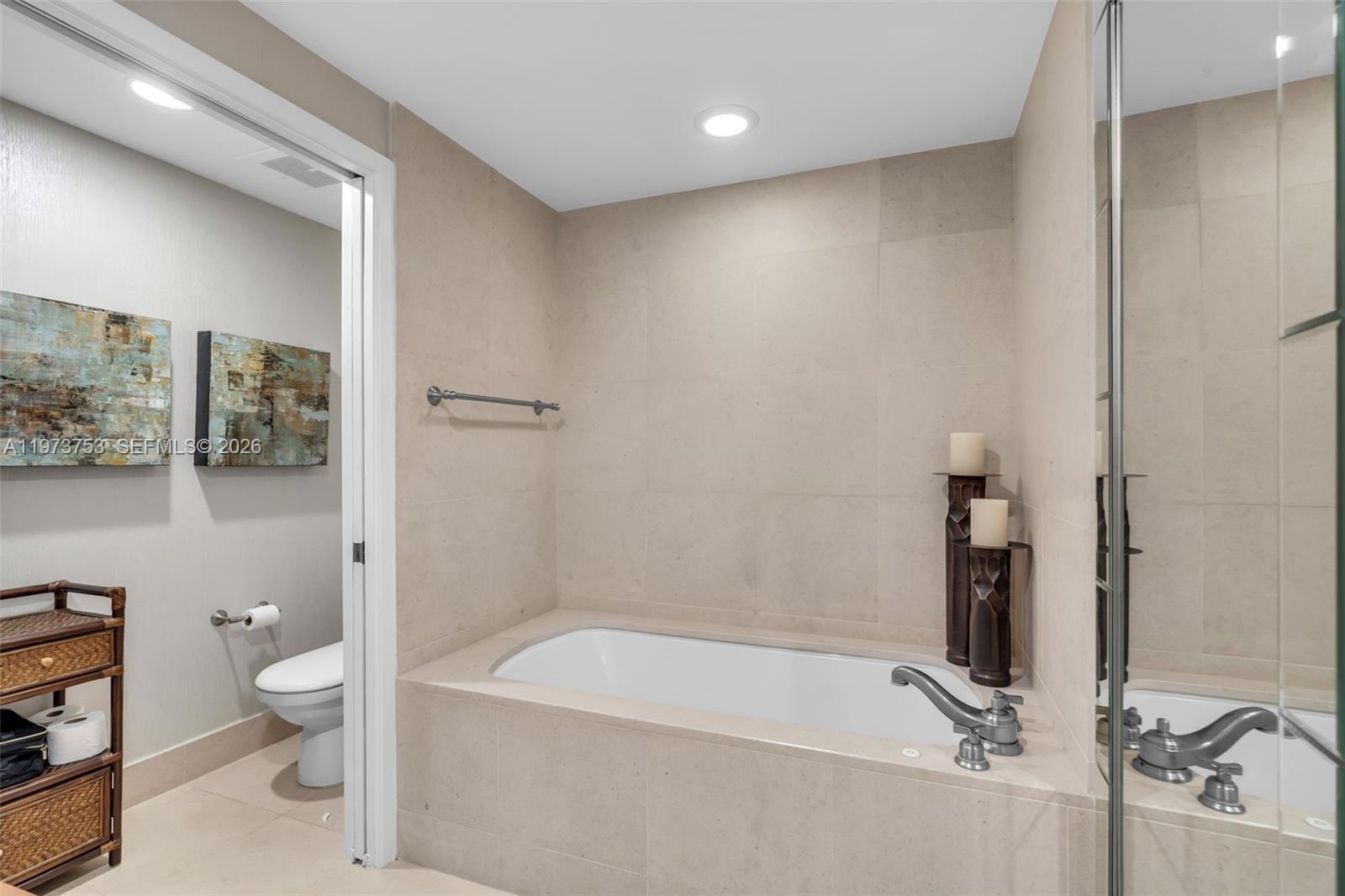 image The Carillon North Tower17