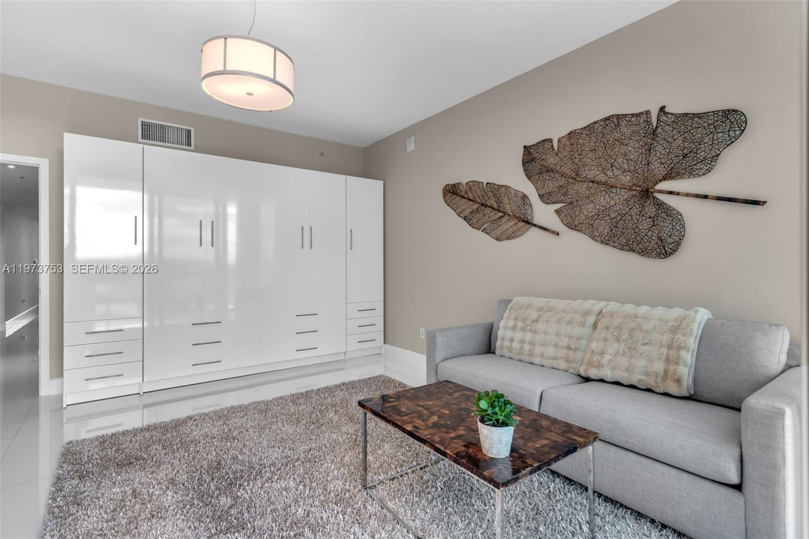 image The Carillon North Tower20