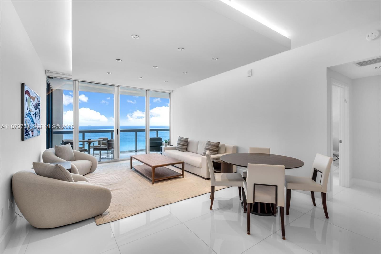 image The Carillon North Tower6