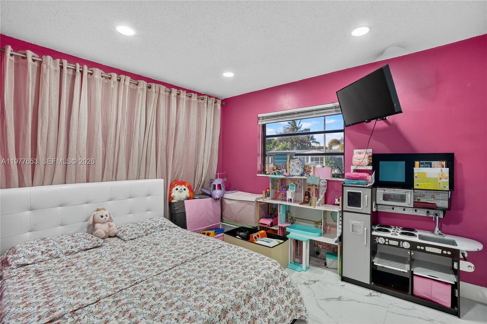 1318 13th St West Palm Beach, FL 33401