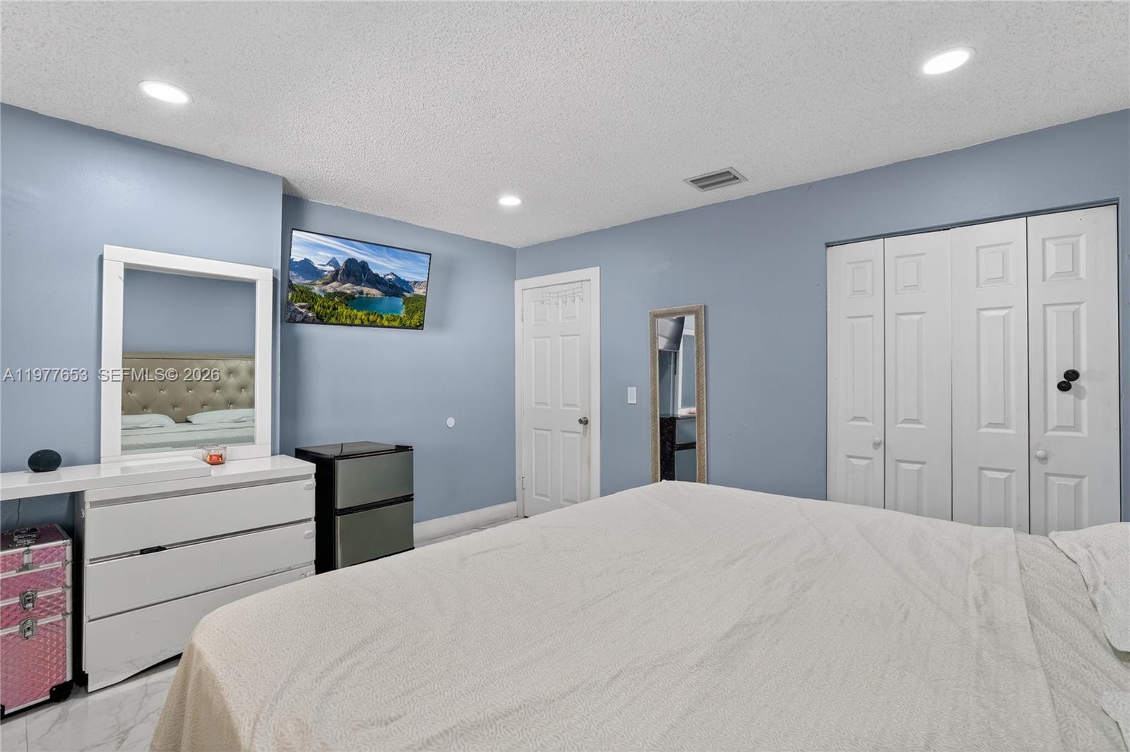 1318 13th St West Palm Beach, FL 33401