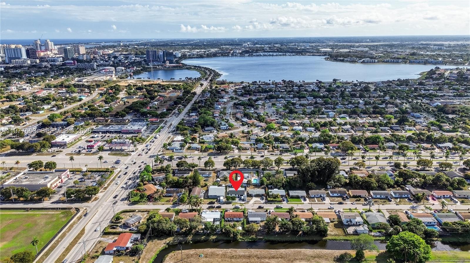 1318 13th St West Palm Beach, FL 33401