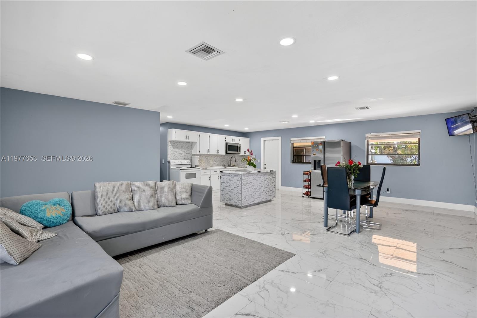 1318 13th St West Palm Beach, FL 33401