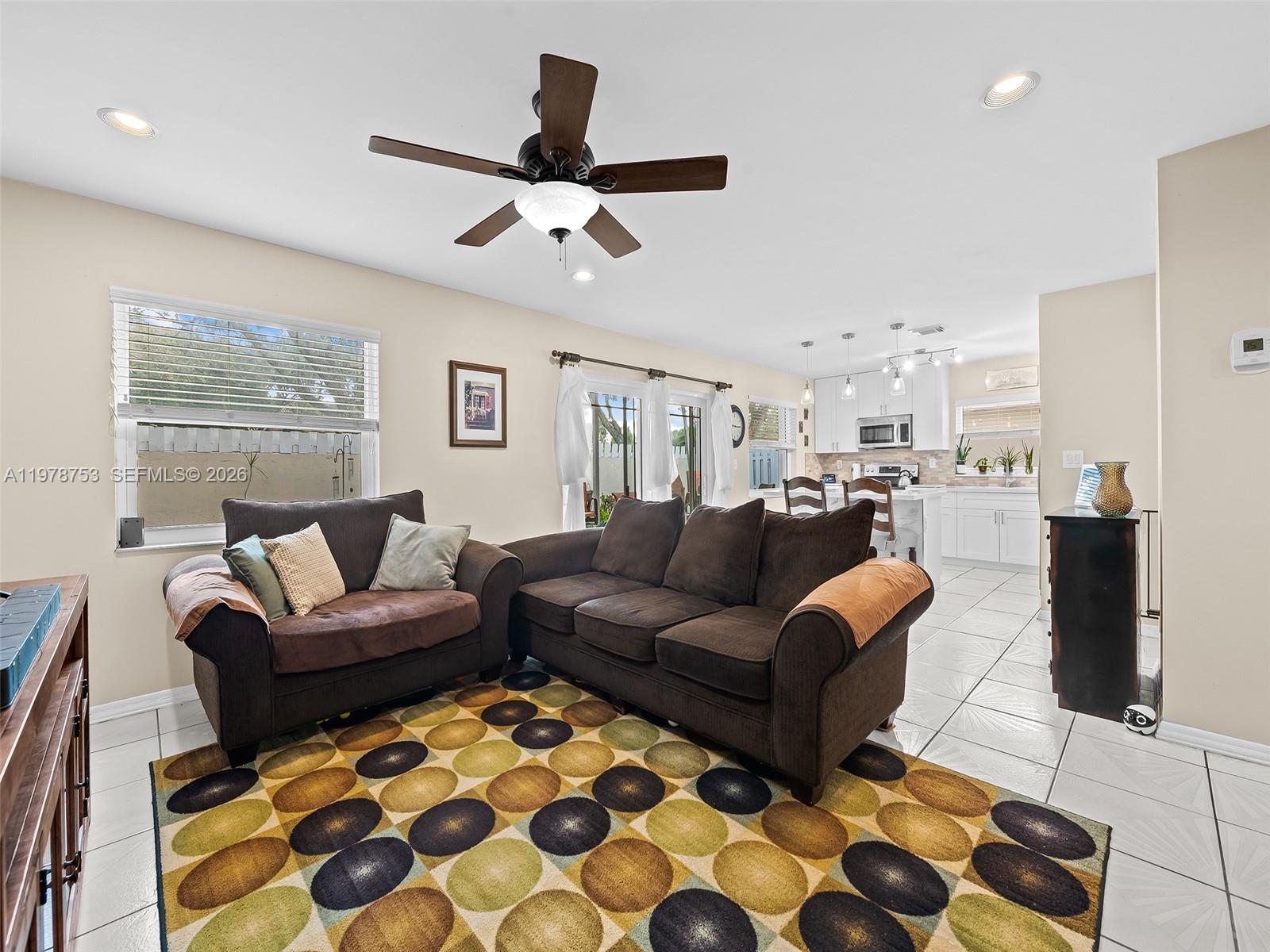 1214 NW 126th Ave Sunrise, FL 33323