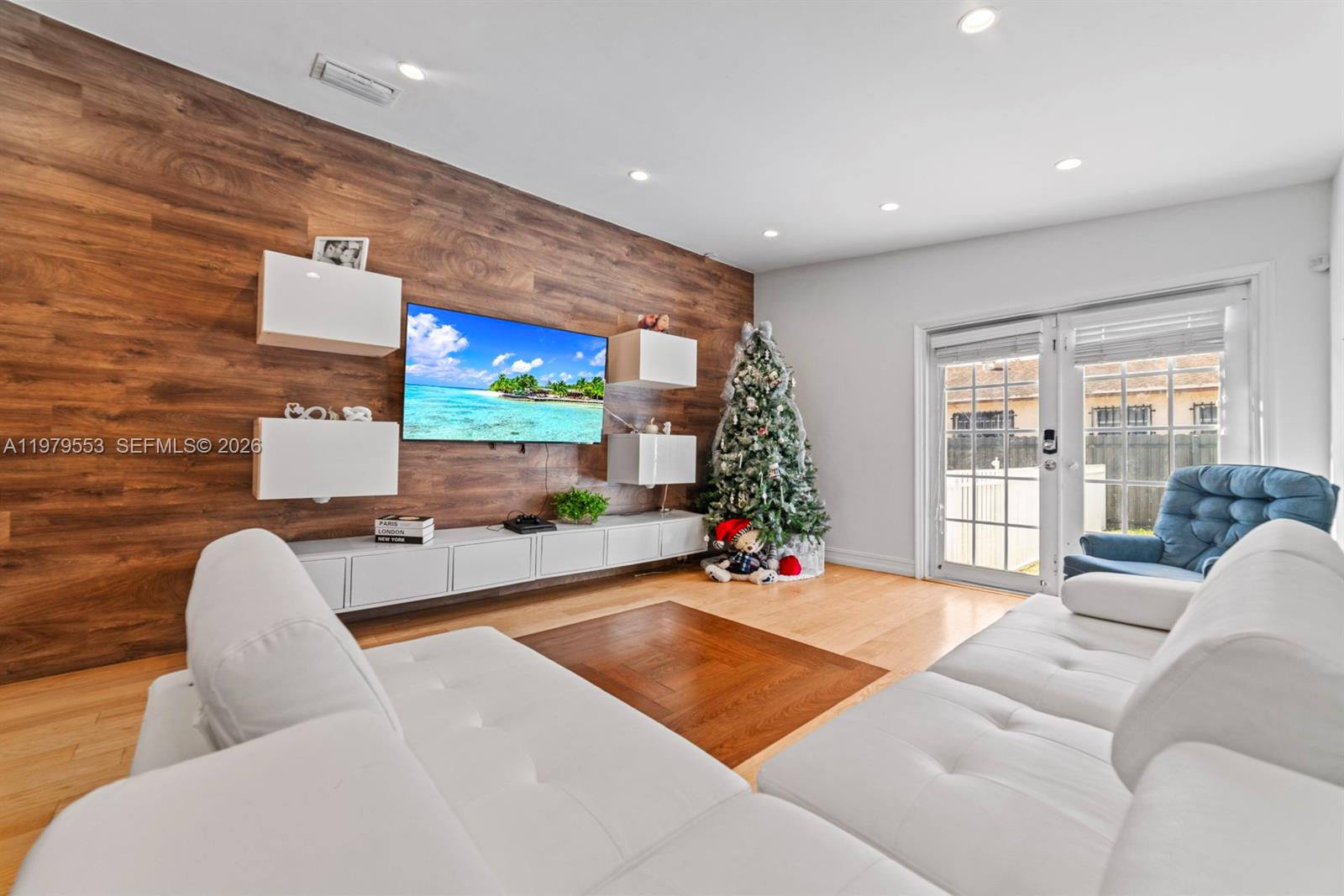 13000 SW 260th Ter Homestead, FL 33032