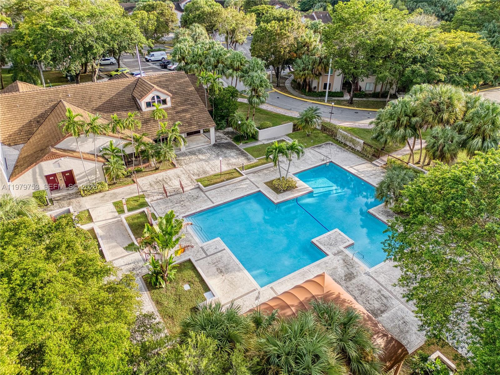 13931 SW 91st Ter #13931 Miami, FL 33186